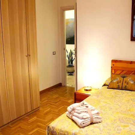 Antonio Apartment In Rome-2